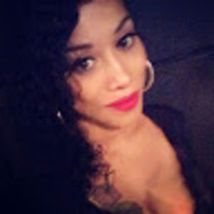 Meet your Posher, Rena